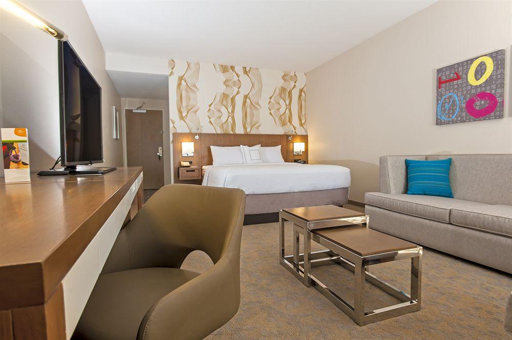 Courtyard By Marriott Sunnyvale Silicon Valley Экстерьер фото
