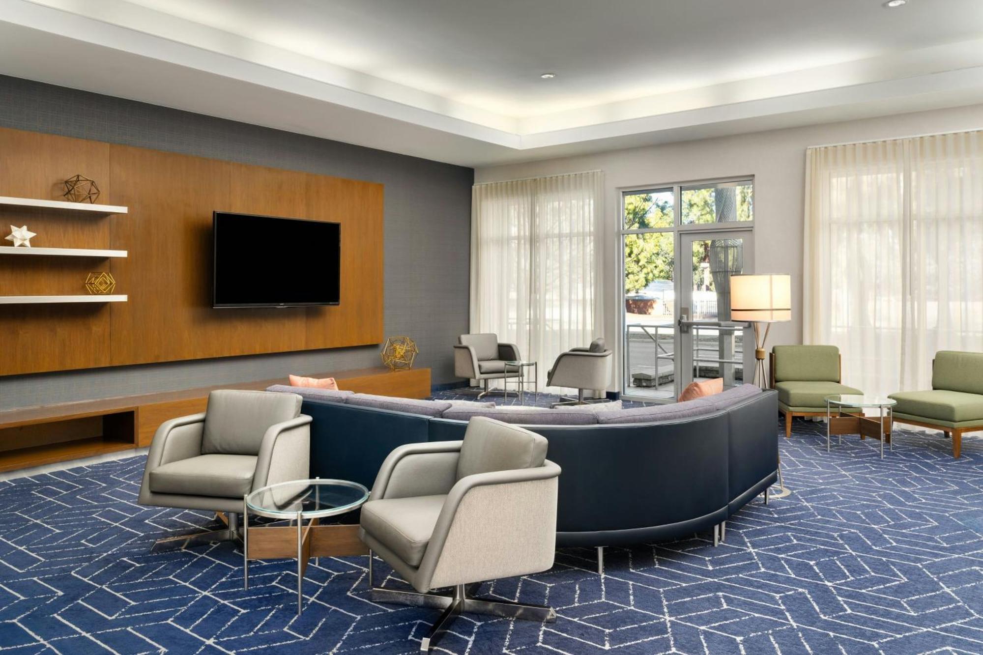 Courtyard By Marriott Sunnyvale Silicon Valley Экстерьер фото