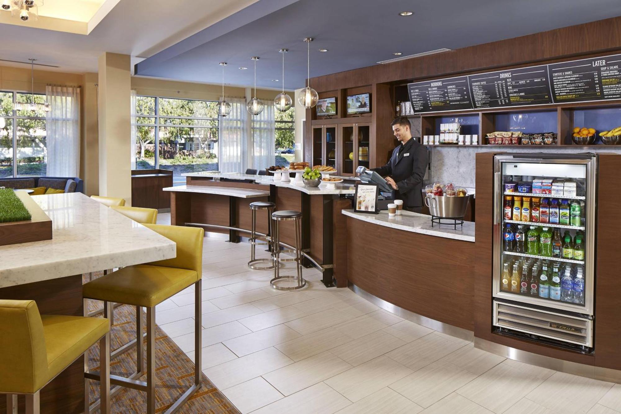 Courtyard By Marriott Sunnyvale Silicon Valley Экстерьер фото