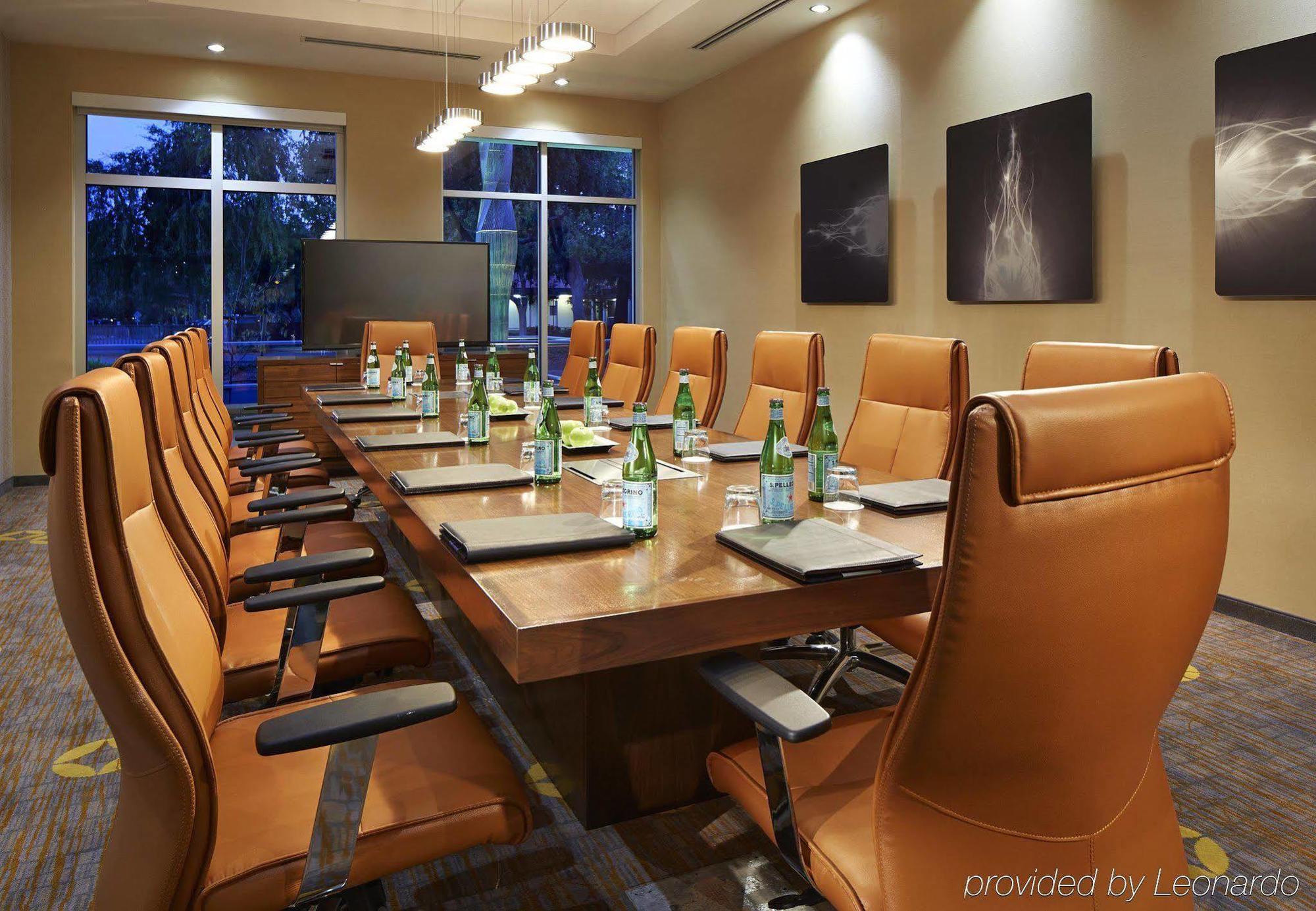 Courtyard By Marriott Sunnyvale Silicon Valley Экстерьер фото